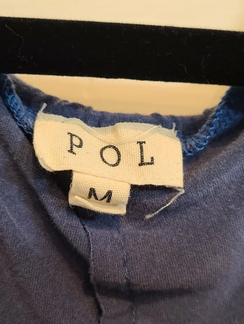 POL Indigo Blue Short-Sleeve Hooded V-Neck Pullover Size M - Picture 4 of 5